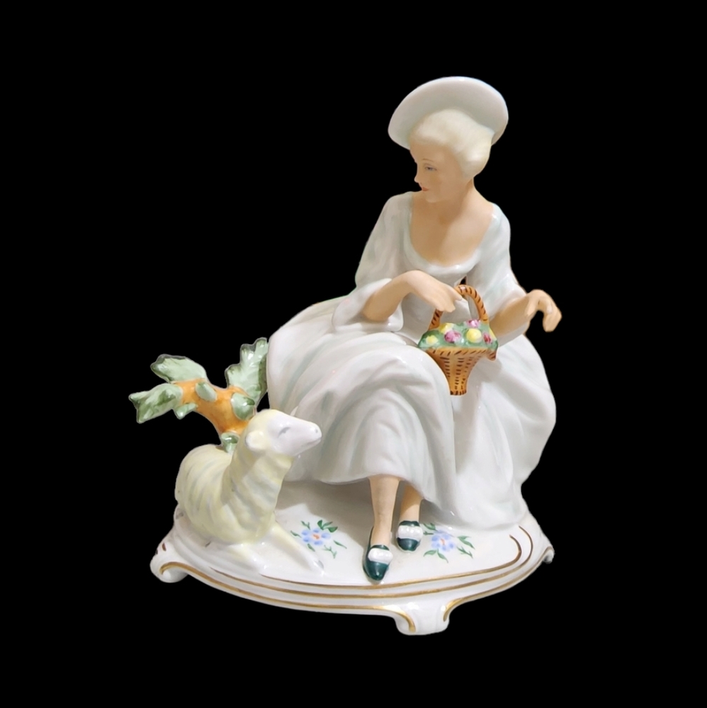 Rare antique Schaubach kunst Germany porcelain lady figurine with lamb